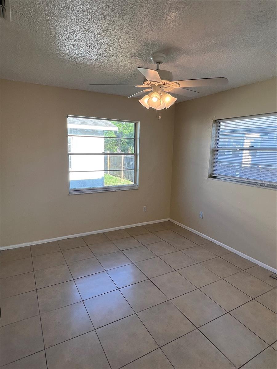 WASHINGTON TERRACE - Residential Income