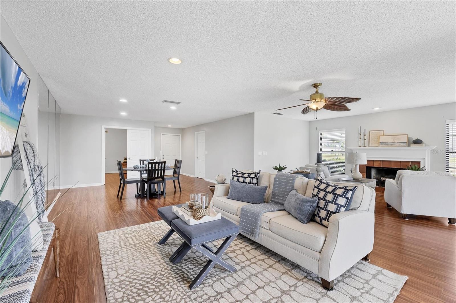 BALLANTRAE - Residential