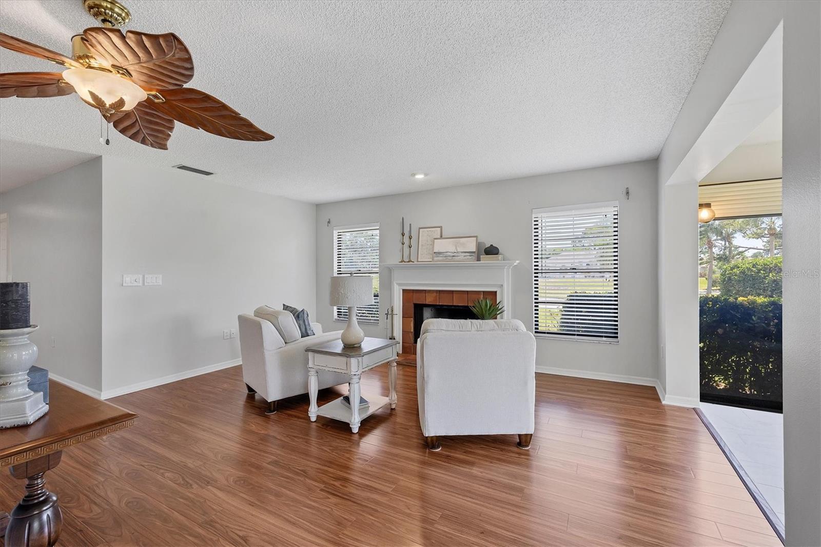 BALLANTRAE - Residential