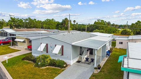 A home in PALMETTO