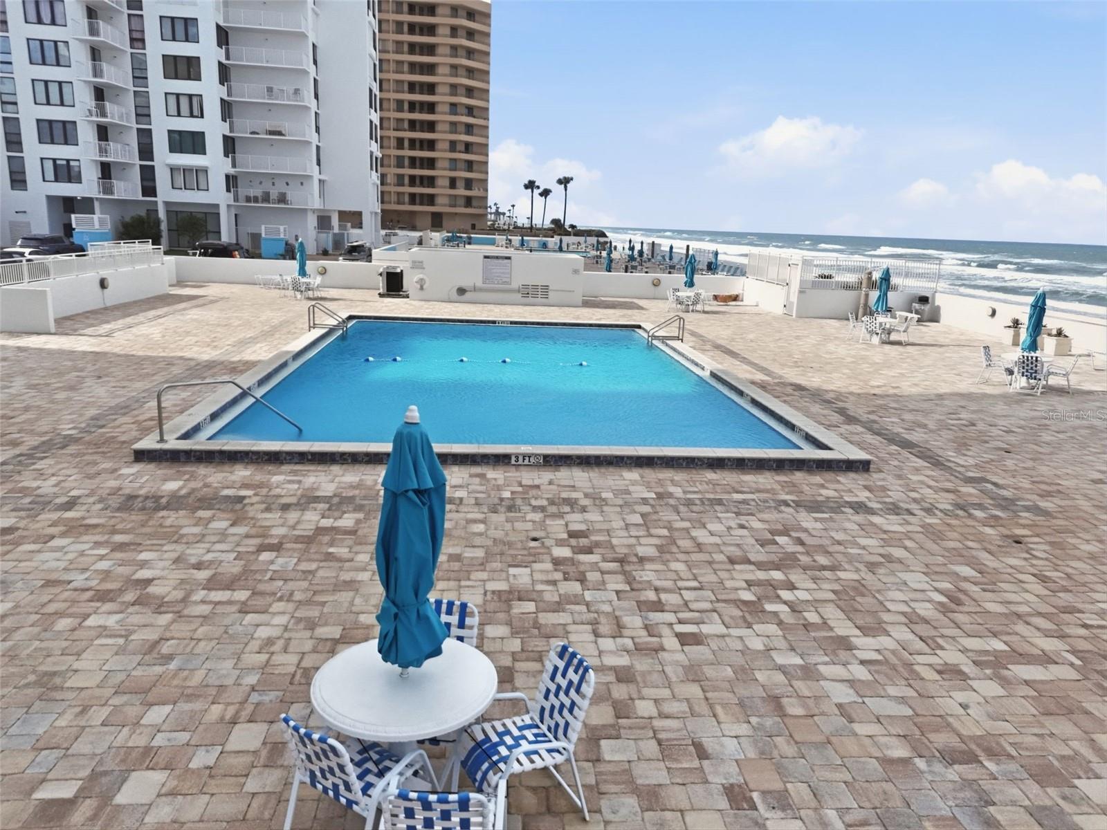 OCEAN 01 CONDO - Residential