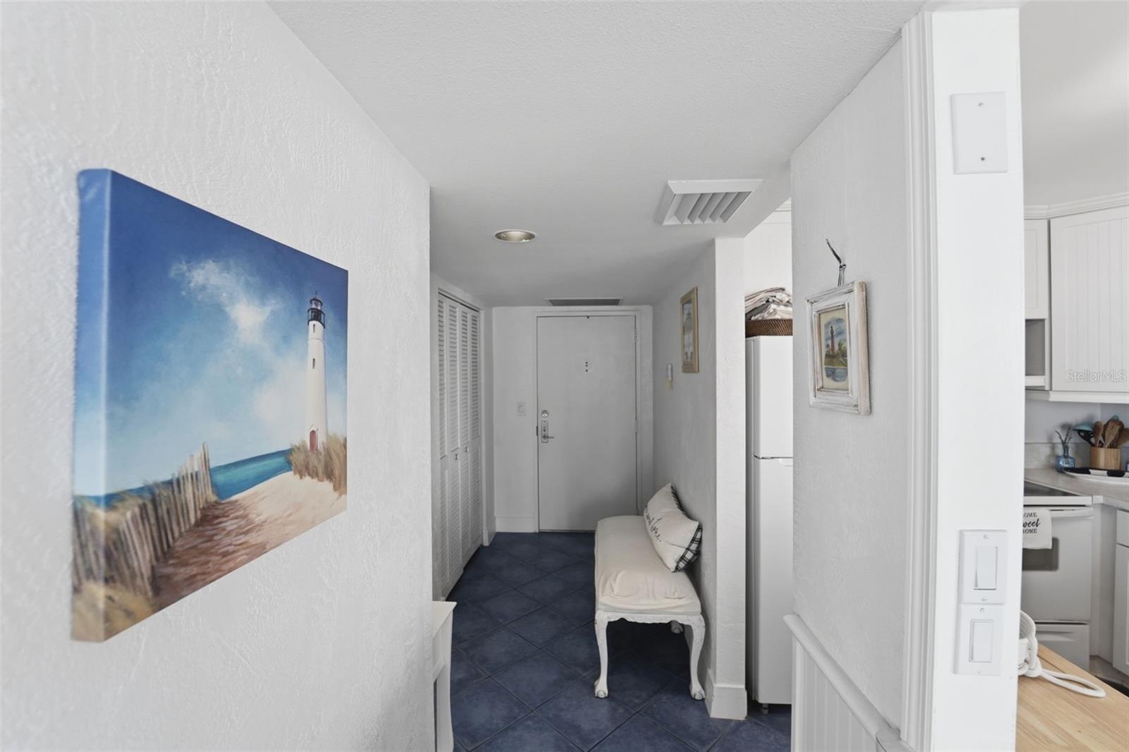 OCEAN 01 CONDO - Residential