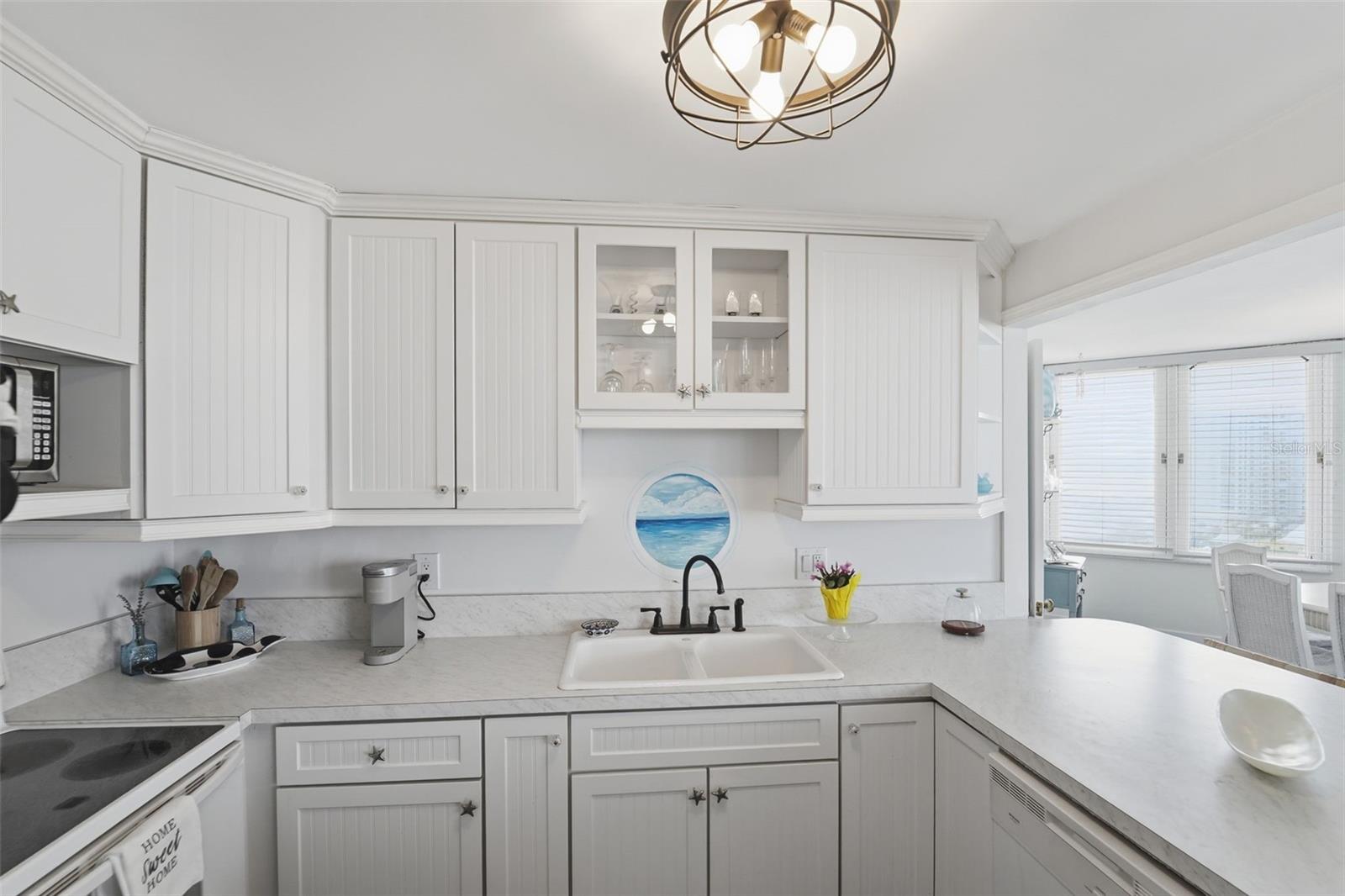 OCEAN 01 CONDO - Residential