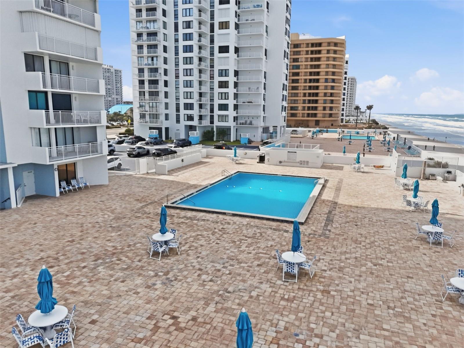 OCEAN 01 CONDO - Residential