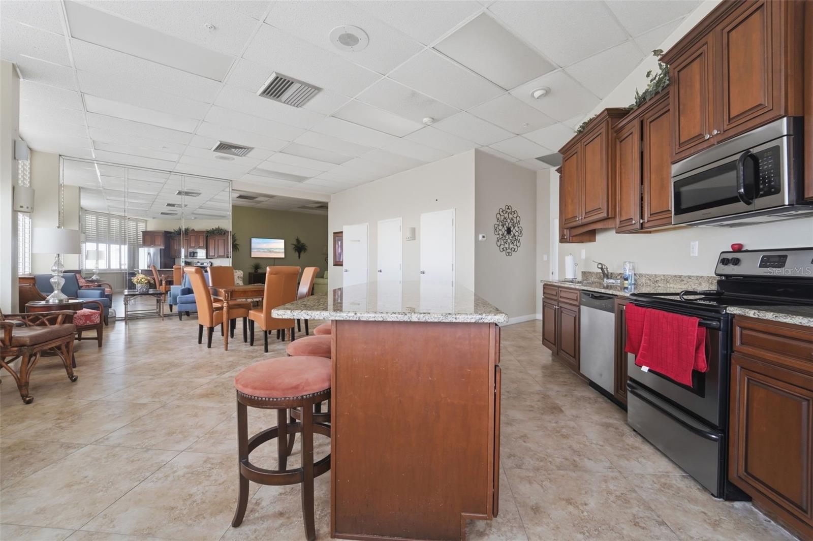 OCEAN 02 CONDO - Residential