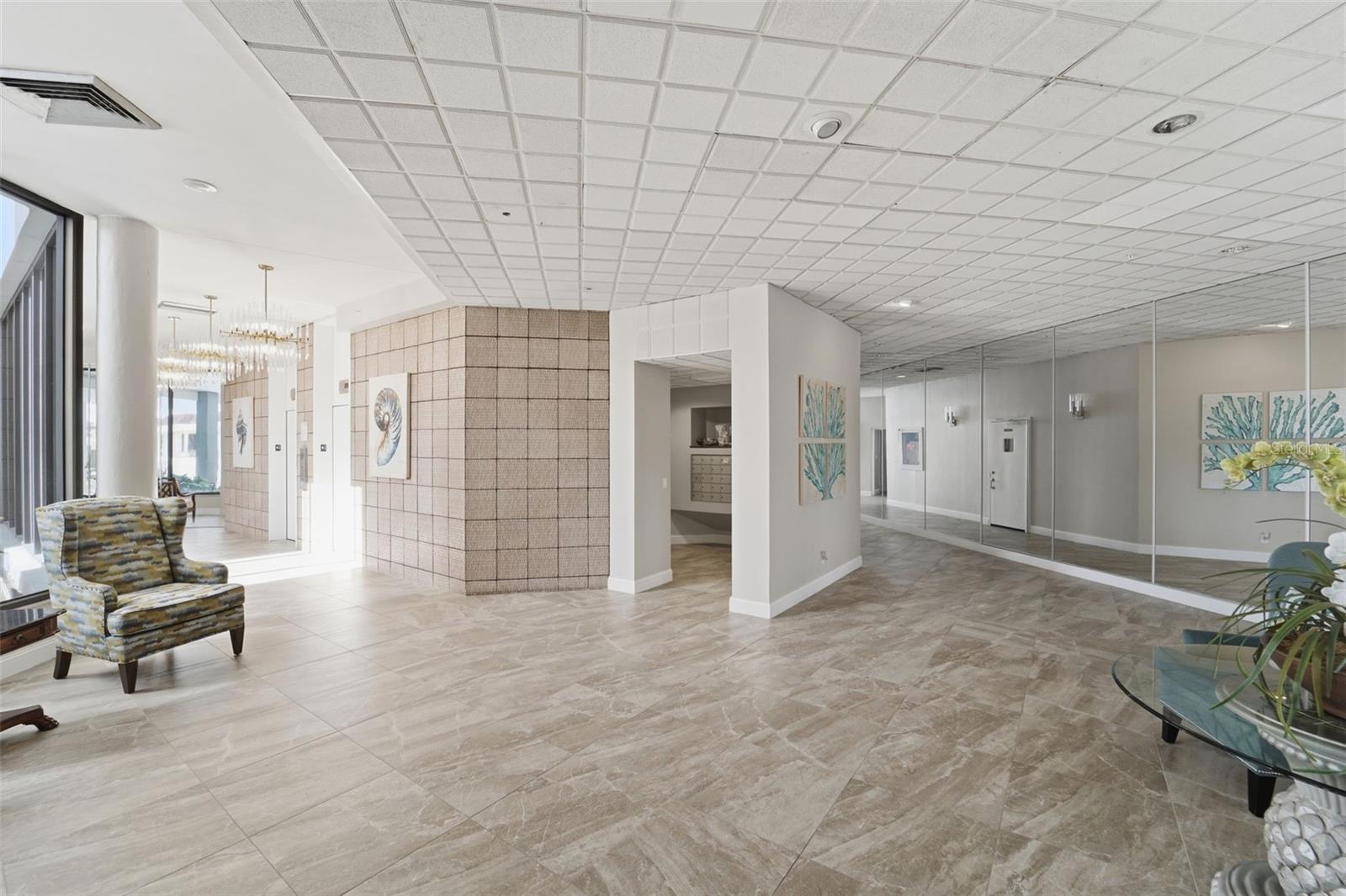 OCEAN 01 CONDO - Residential