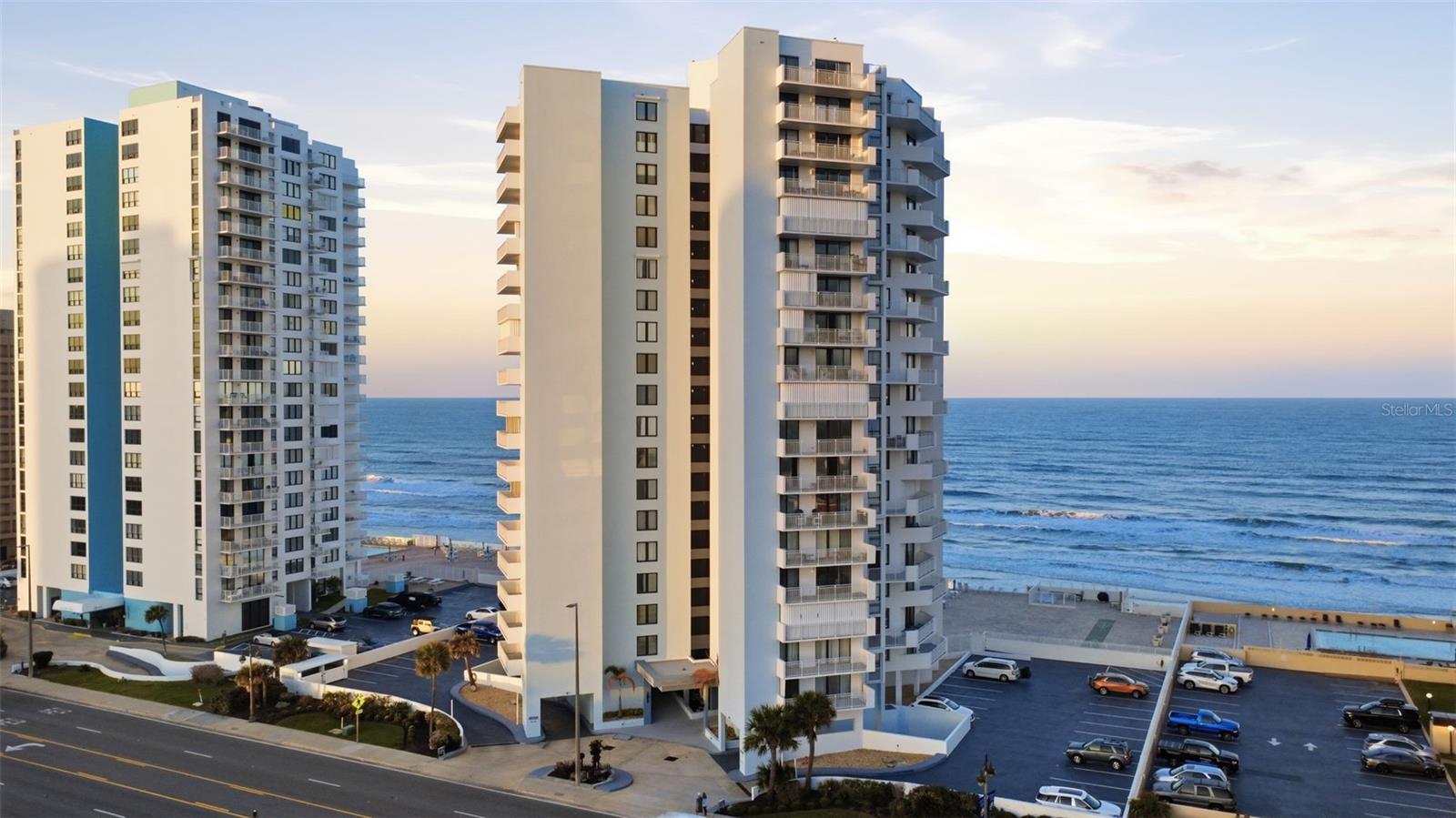 OCEAN 02 CONDO - Residential