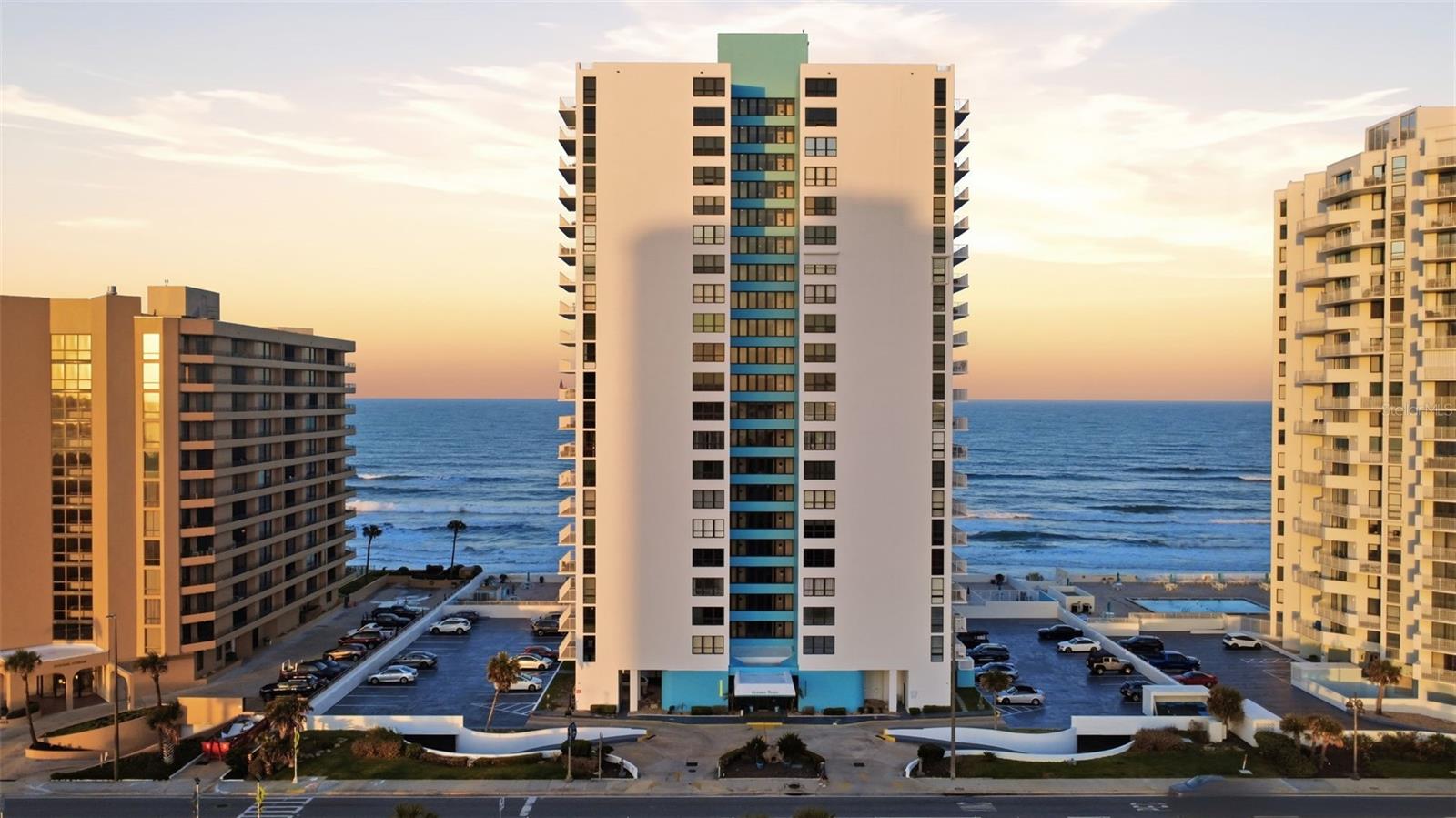 OCEAN 02 CONDO - Residential