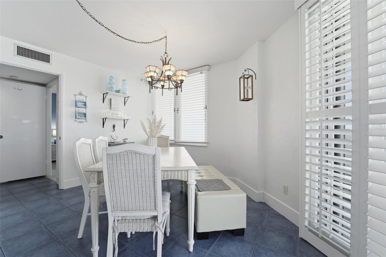 OCEAN 01 CONDO - Residential