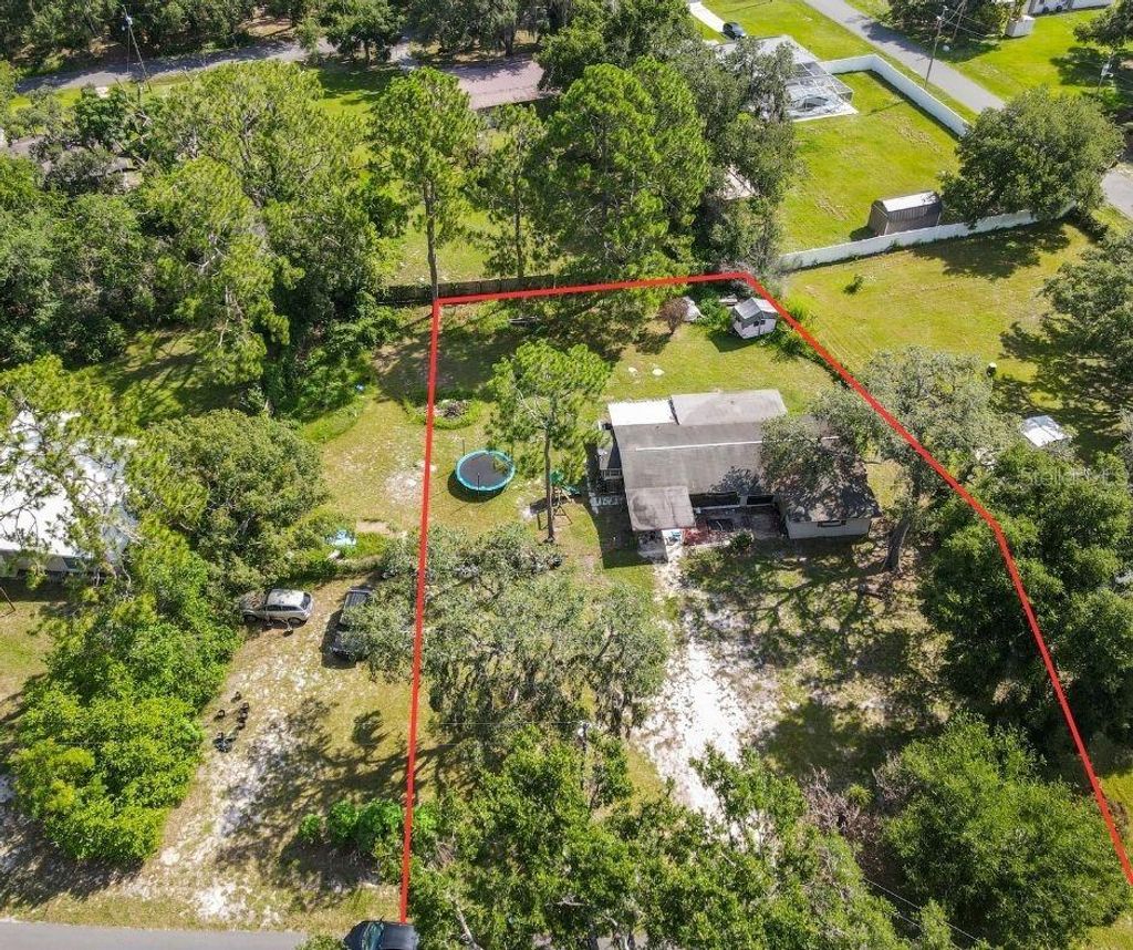 Photo of 34781 Gardenia Way, Dade City, FL 33523 (MLS # TB8400356)