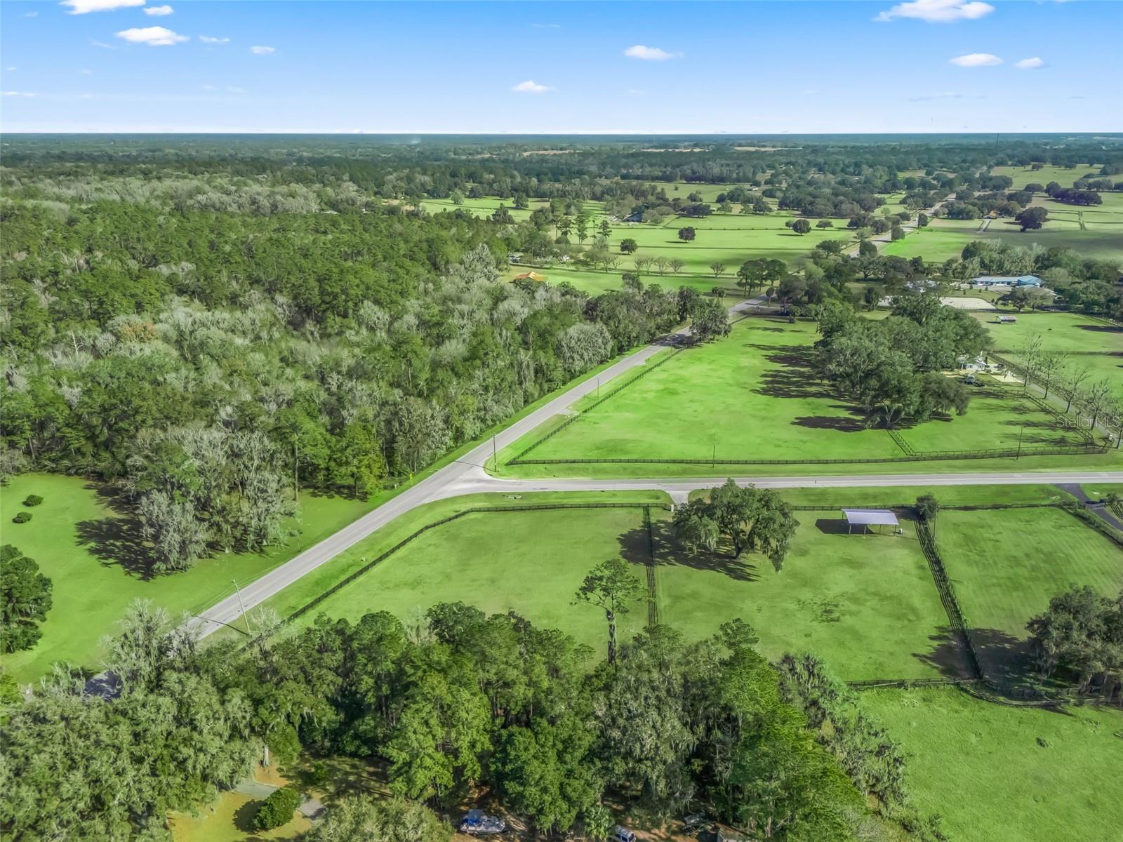 BENEDICT HEIGHTS - Land