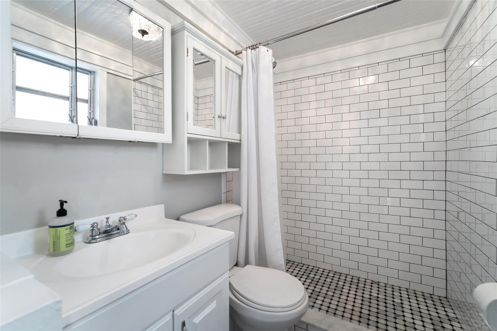 IDLEWILD ON THE HILLSBOROUGH - Residential