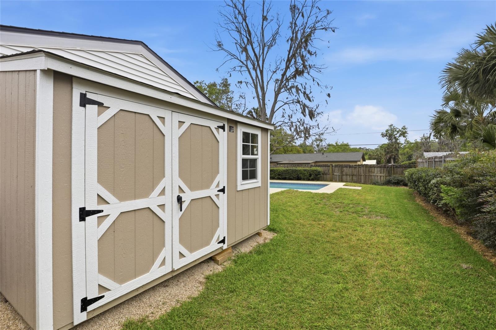 RENEWOOD - Residential