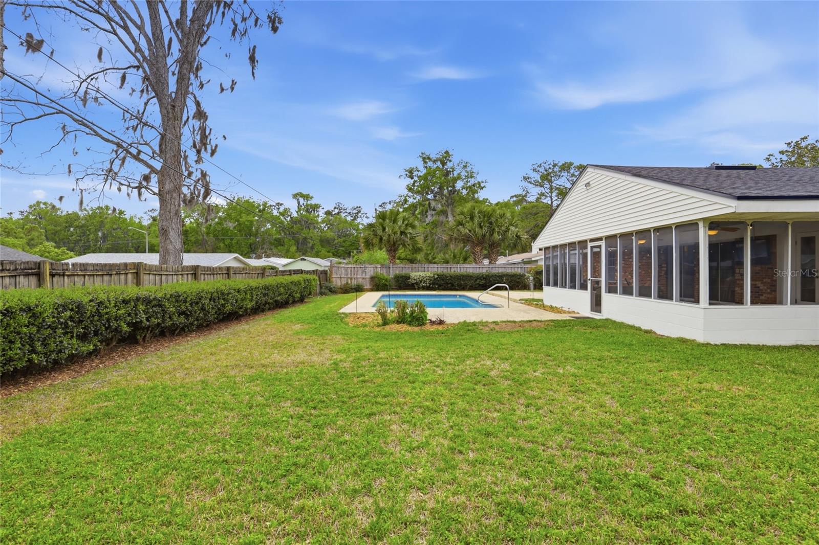 RENEWOOD - Residential