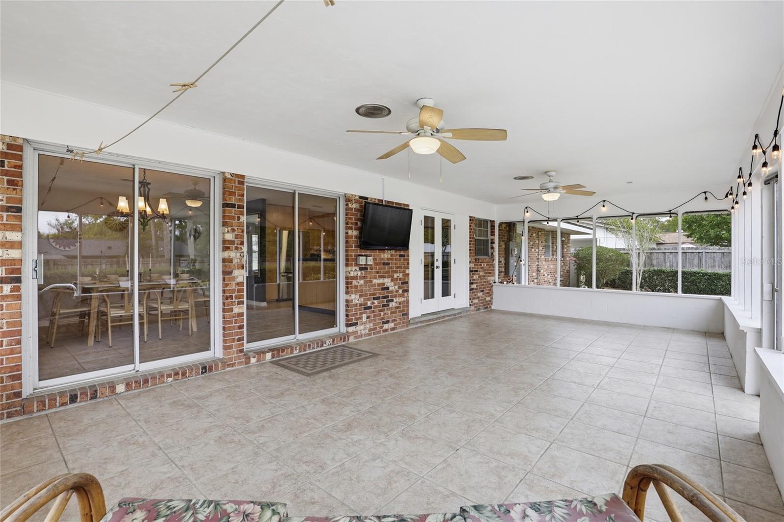 RENEWOOD - Residential