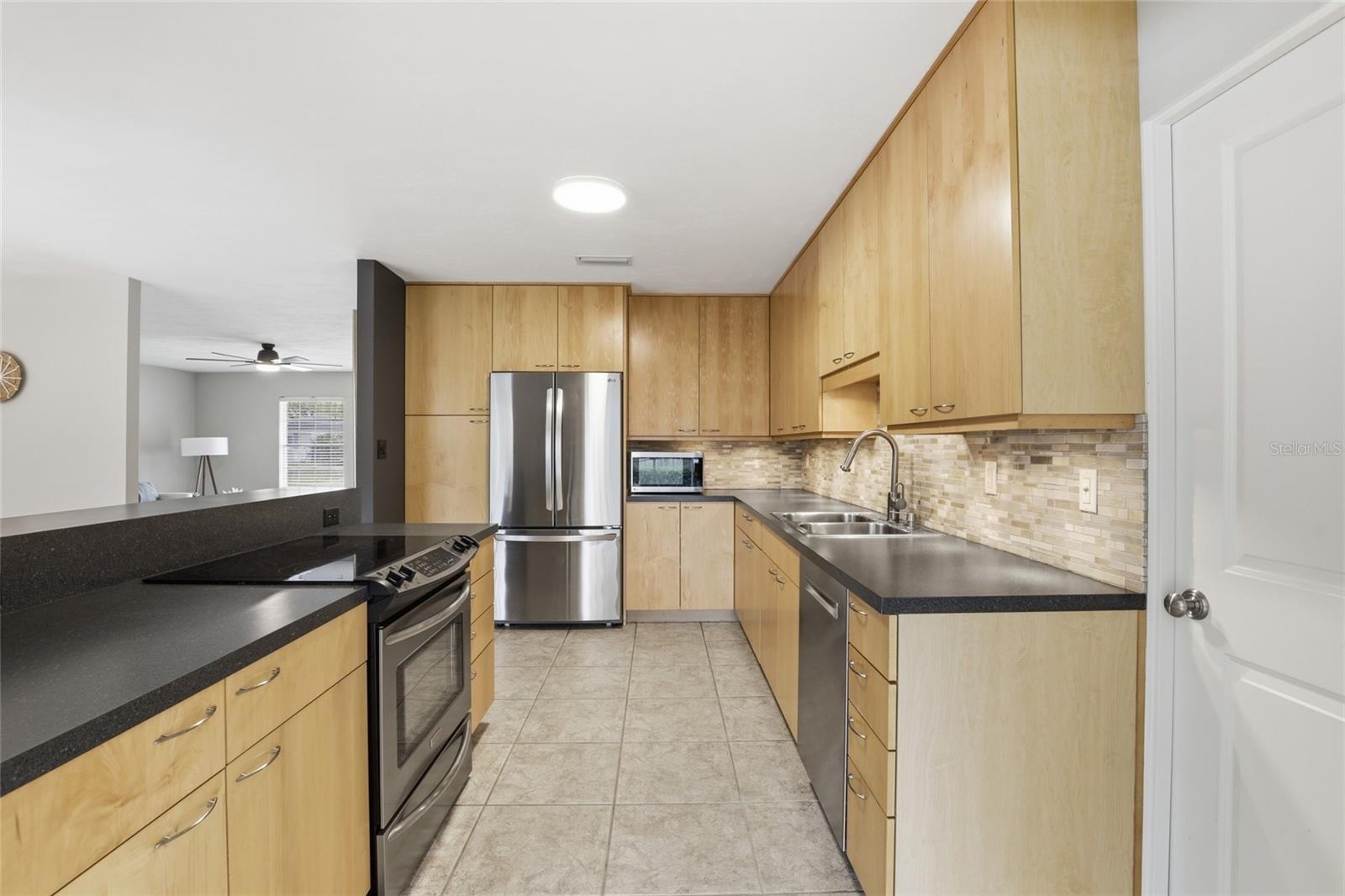 RENEWOOD - Residential