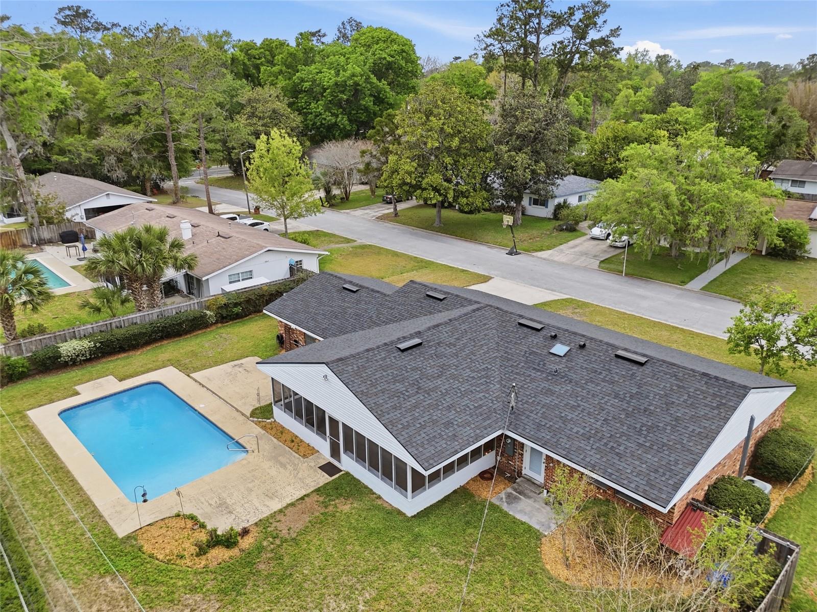 RENEWOOD - Residential