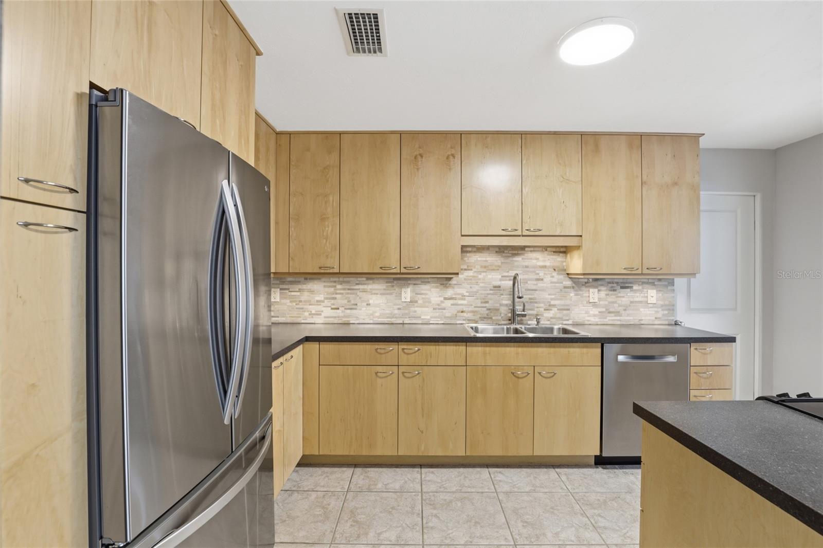 RENEWOOD - Residential