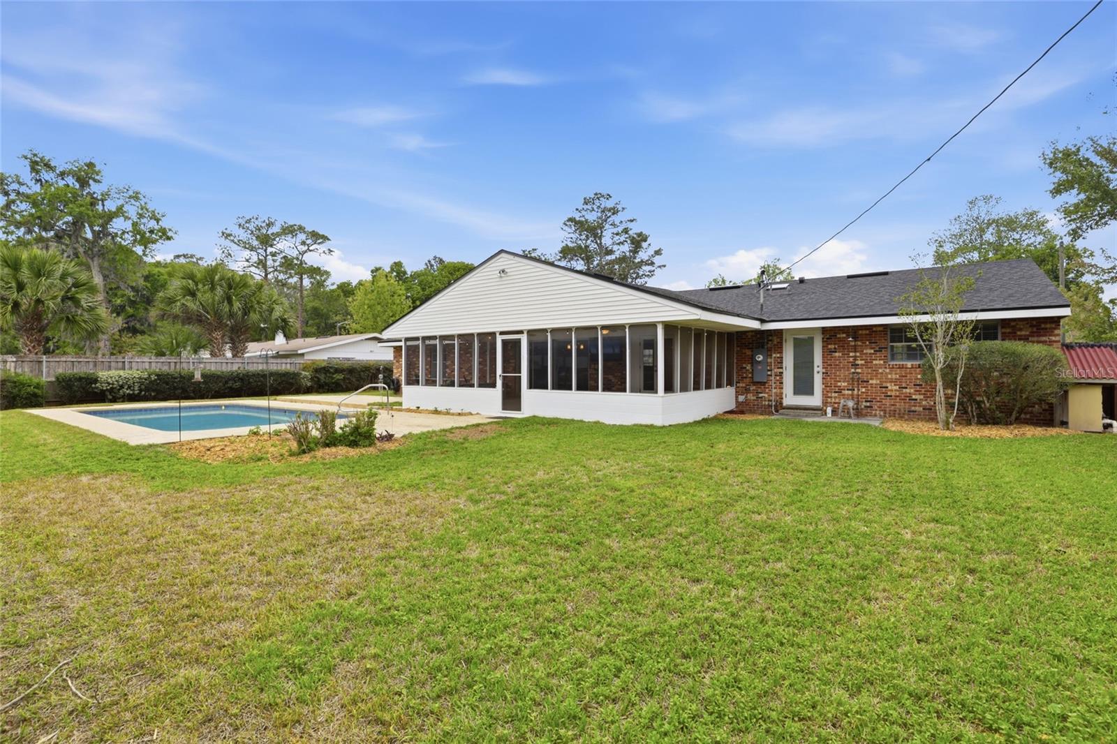 RENEWOOD - Residential