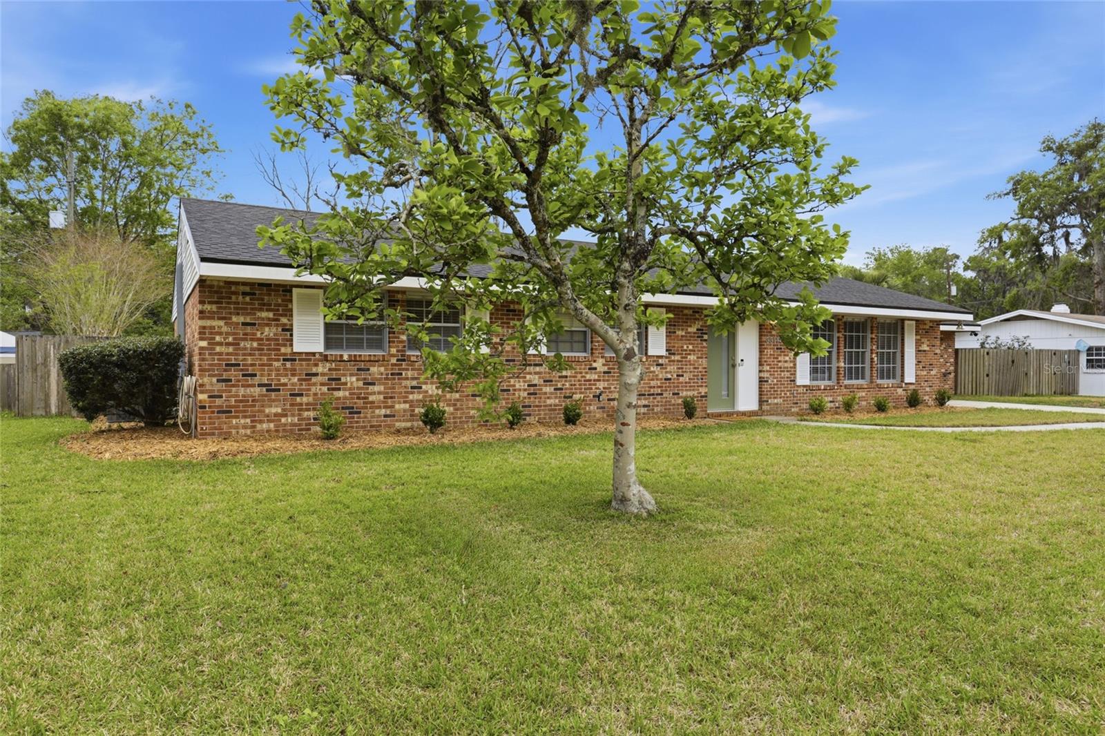 RENEWOOD - Residential