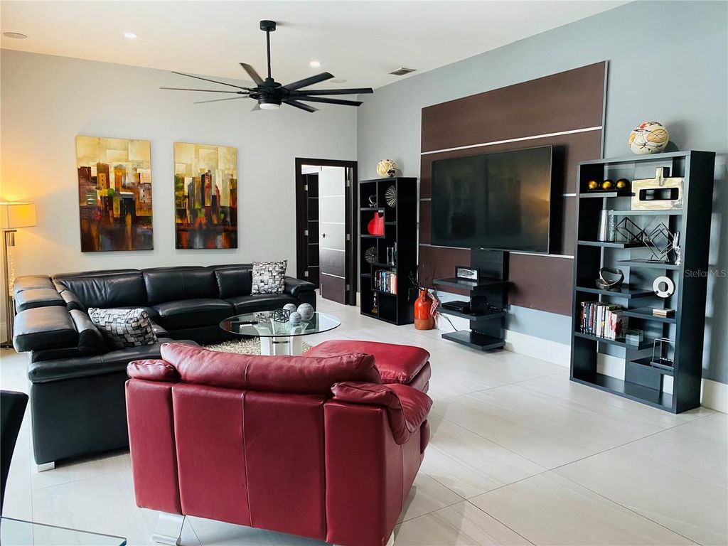 Photo of 1917 Pamlynne Place, Windermere, FL 34786 (MLS # O6397596)
