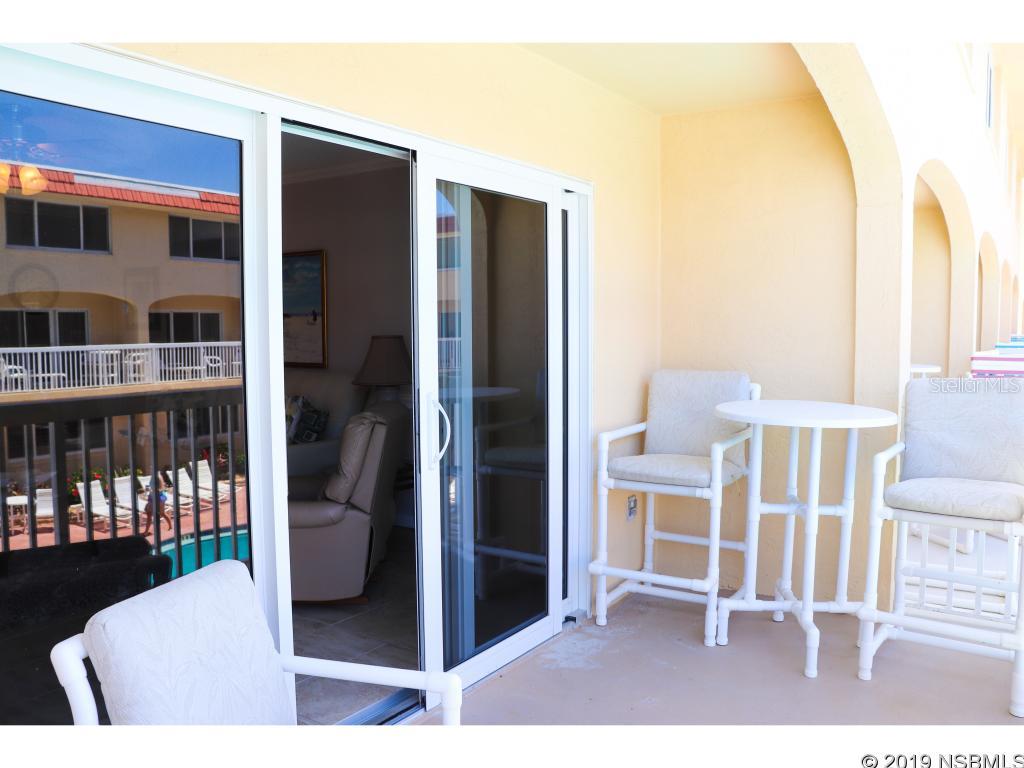 Win San Club Condo - Residential