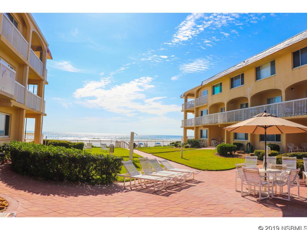 Win San Club Condo - Residential