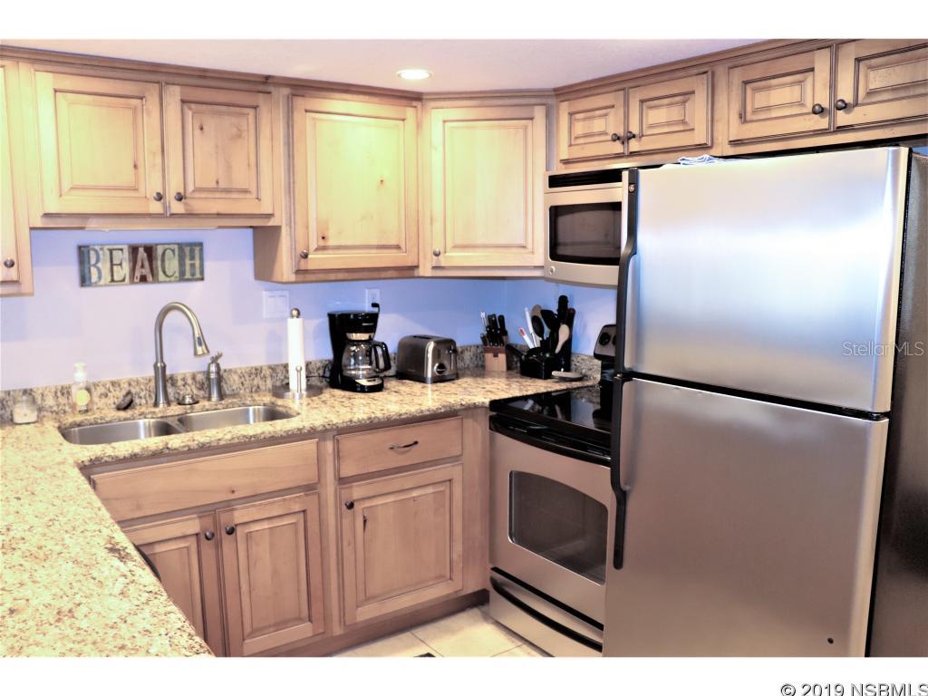 Win San Club Condo - Residential