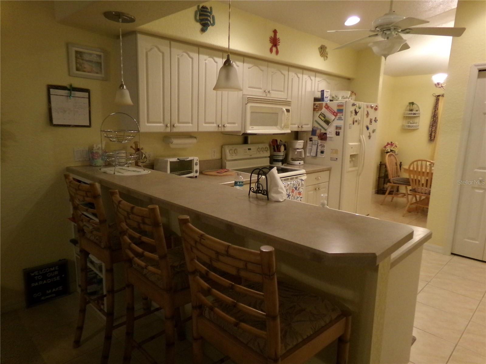 EL SOMBRERO VILLAGE - Residential