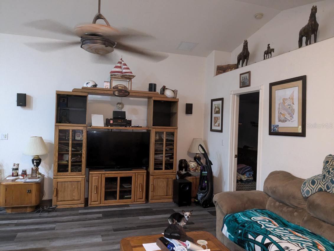 9761 COUNCILOR LANE