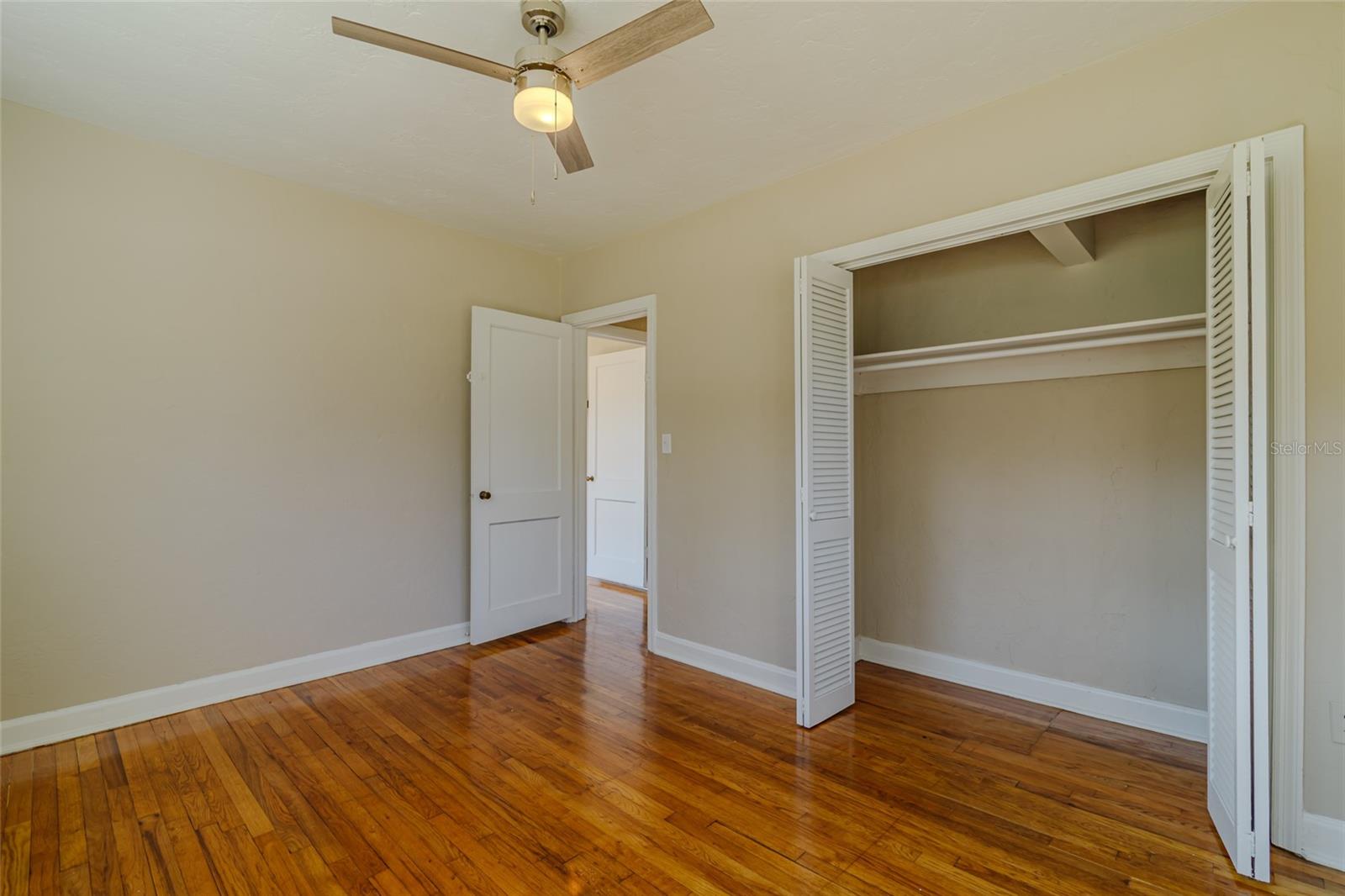 WYOMINA CREST - Residential