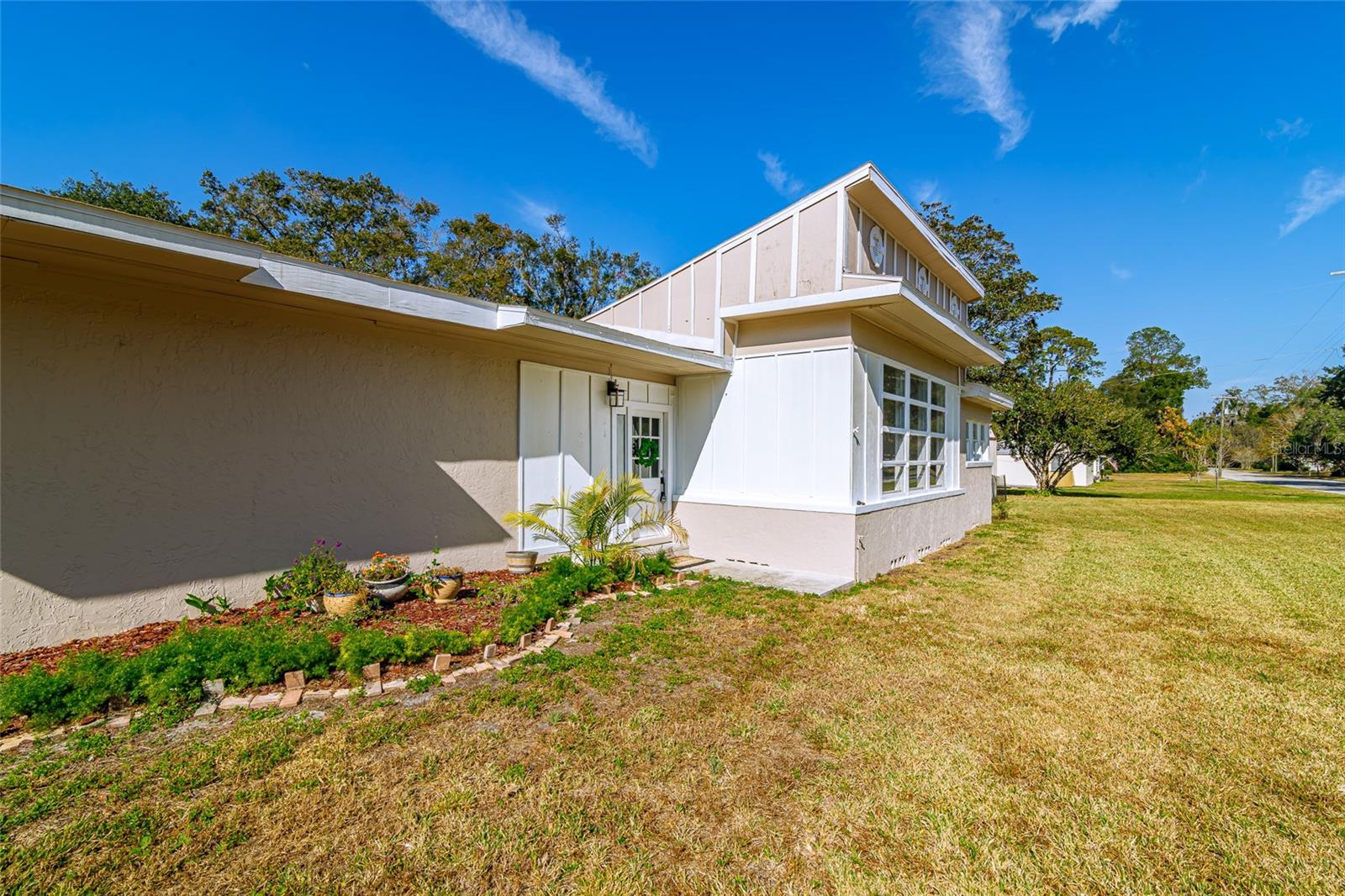 WYOMINA CREST - Residential