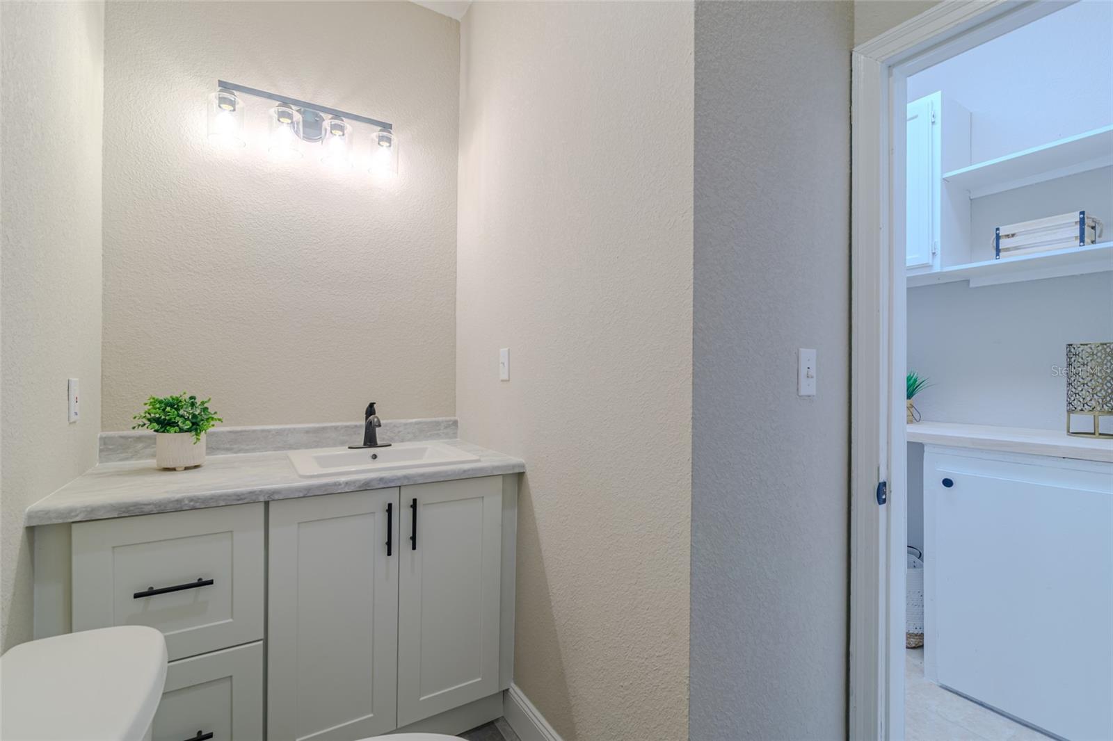 WYOMINA CREST - Residential