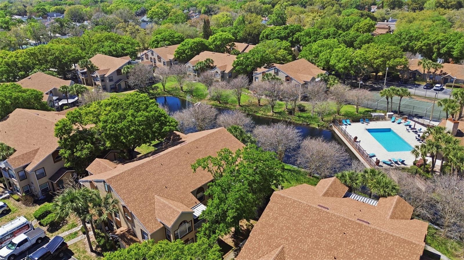 SIESTA LAGO CONDOS - Residential