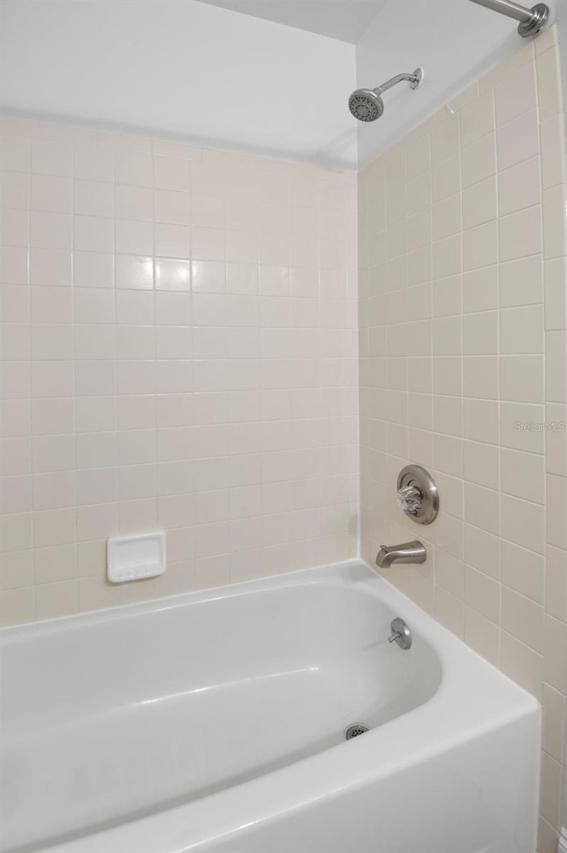 LAKE DEXTER WOODS PH 02 - Residential