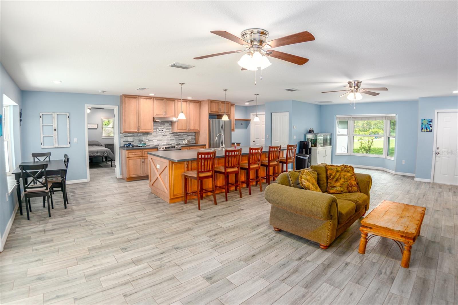 ACREAGE & UNREC - Residential