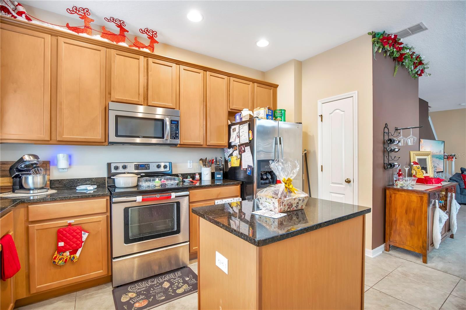 PROVENANCE - Residential