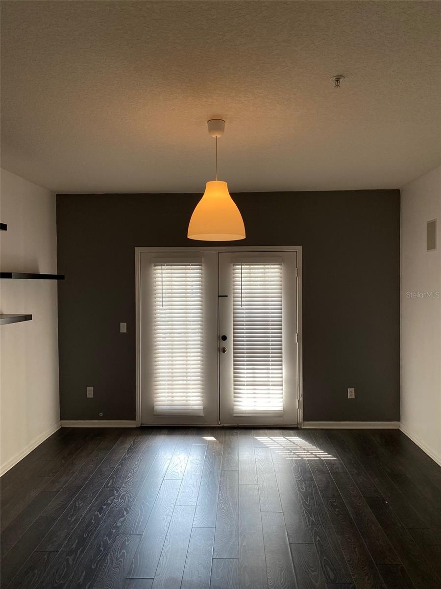 CAPRI/HUNTERS CRK CONDO - Residential Lease