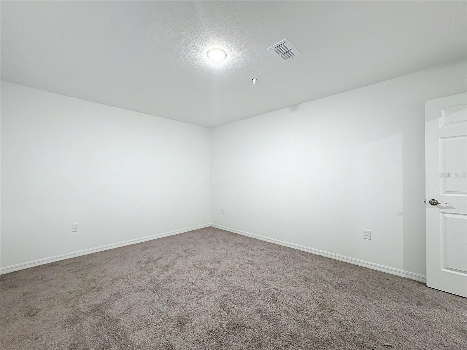 BARTON COURT - Residential Lease