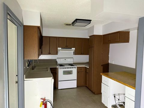 Tiny photo for 7280 SW Highway 200, Ocala, FL 34476 (MLS # OM714916)