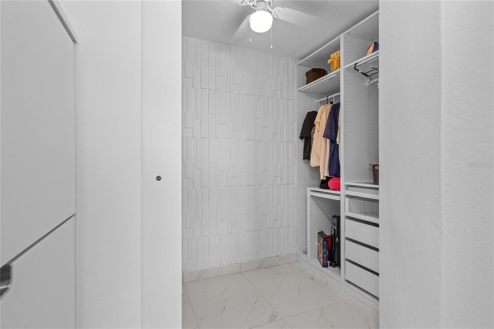 JARDINES DE MONTEHIEDRA - Residential