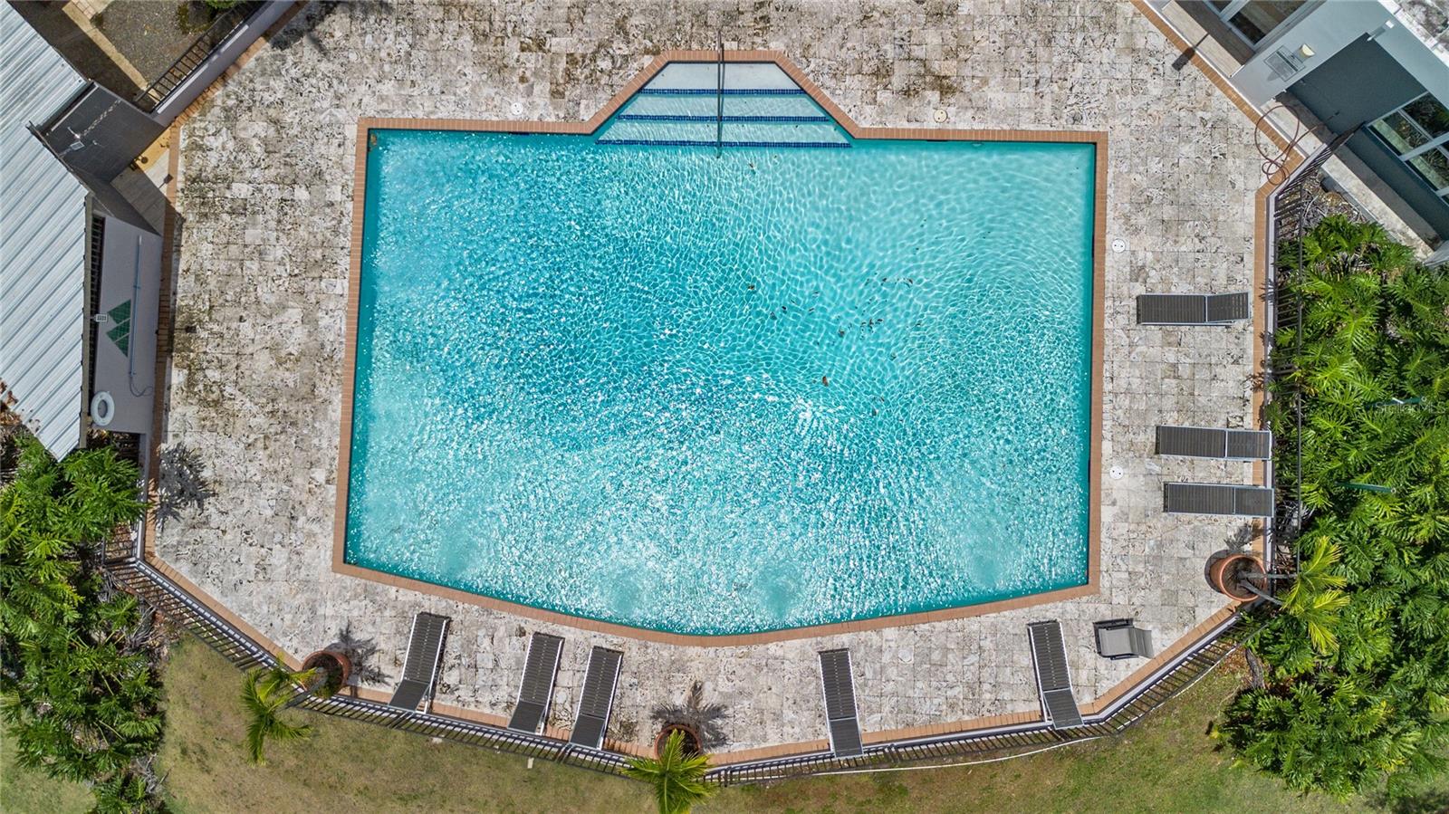 JARDINES DE MONTEHIEDRA - Residential
