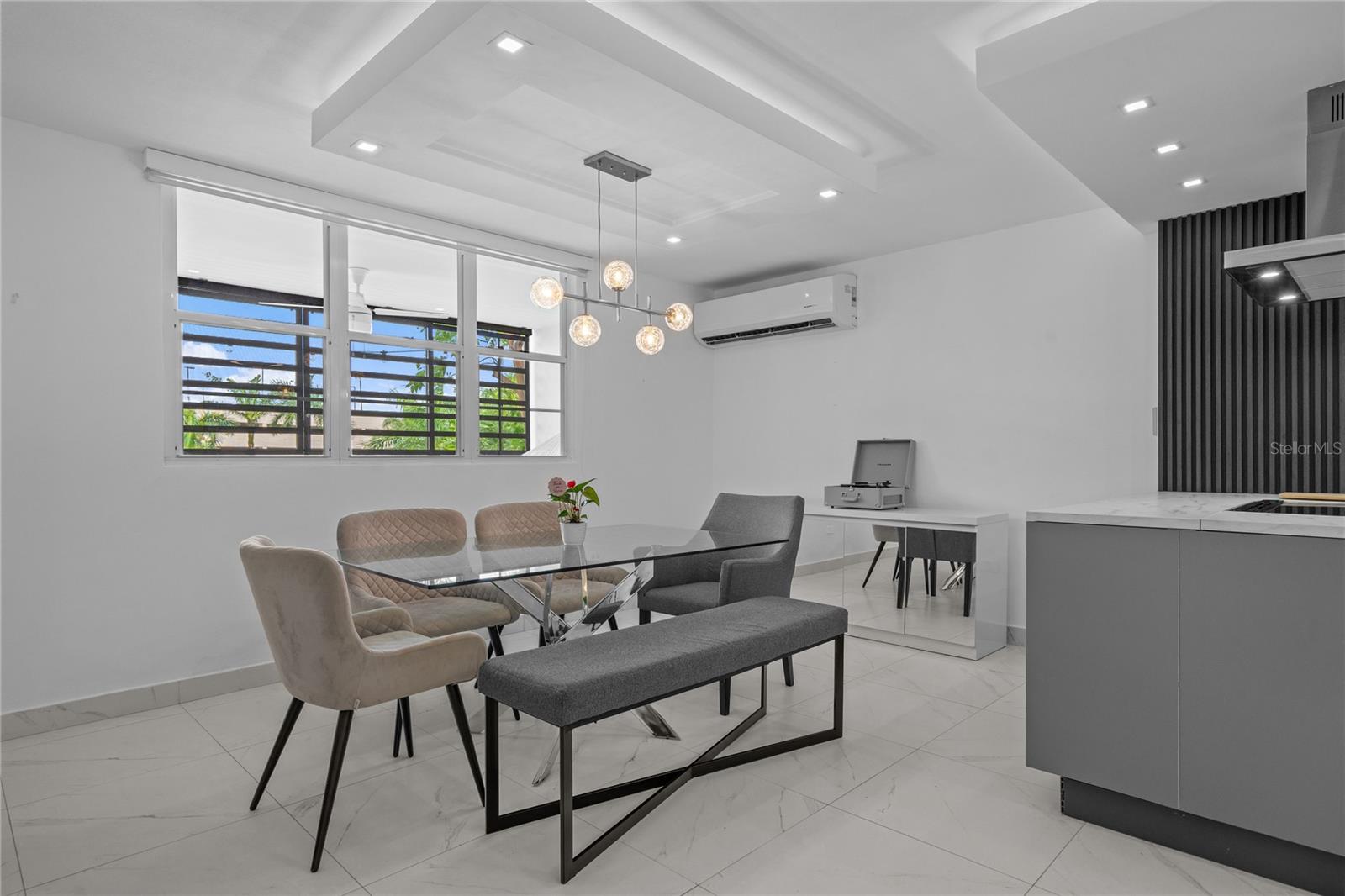 JARDINES DE MONTEHIEDRA - Residential
