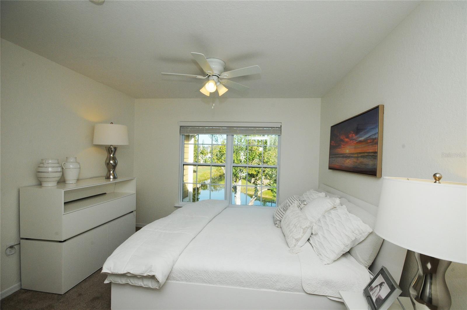 ADMIRALS WALK - Residential