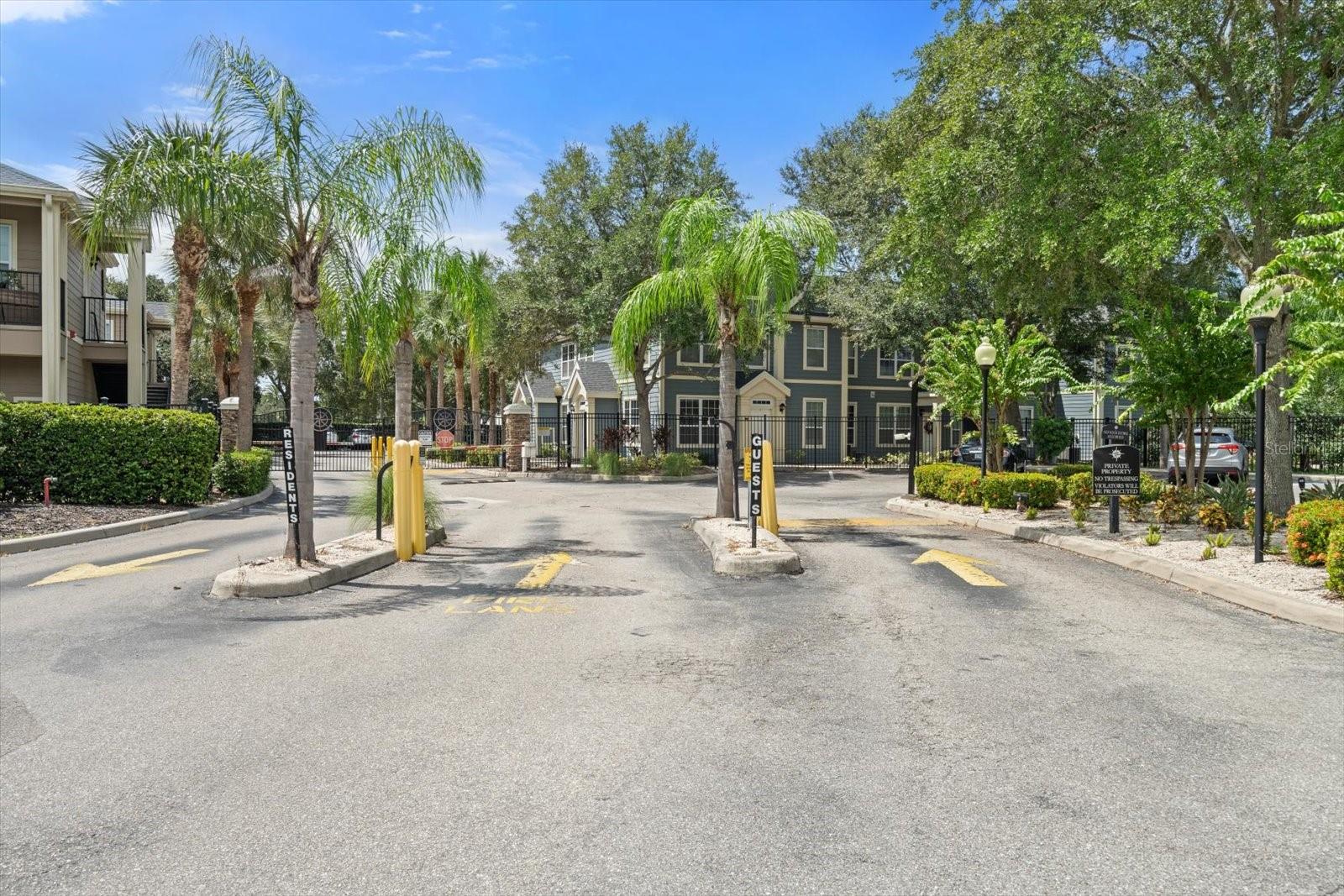 ADMIRALS WALK - Residential