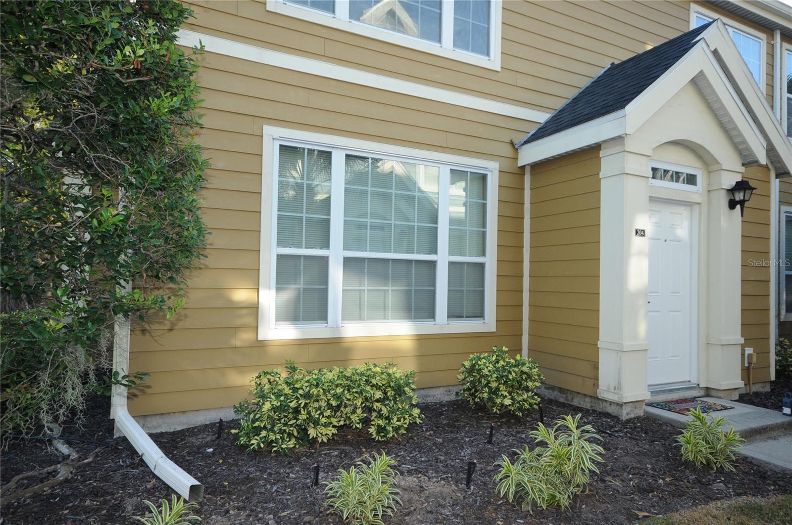 ADMIRALS WALK - Residential