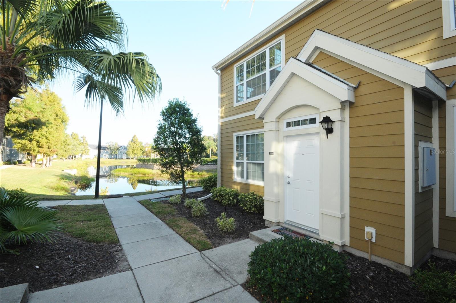 ADMIRALS WALK - Residential