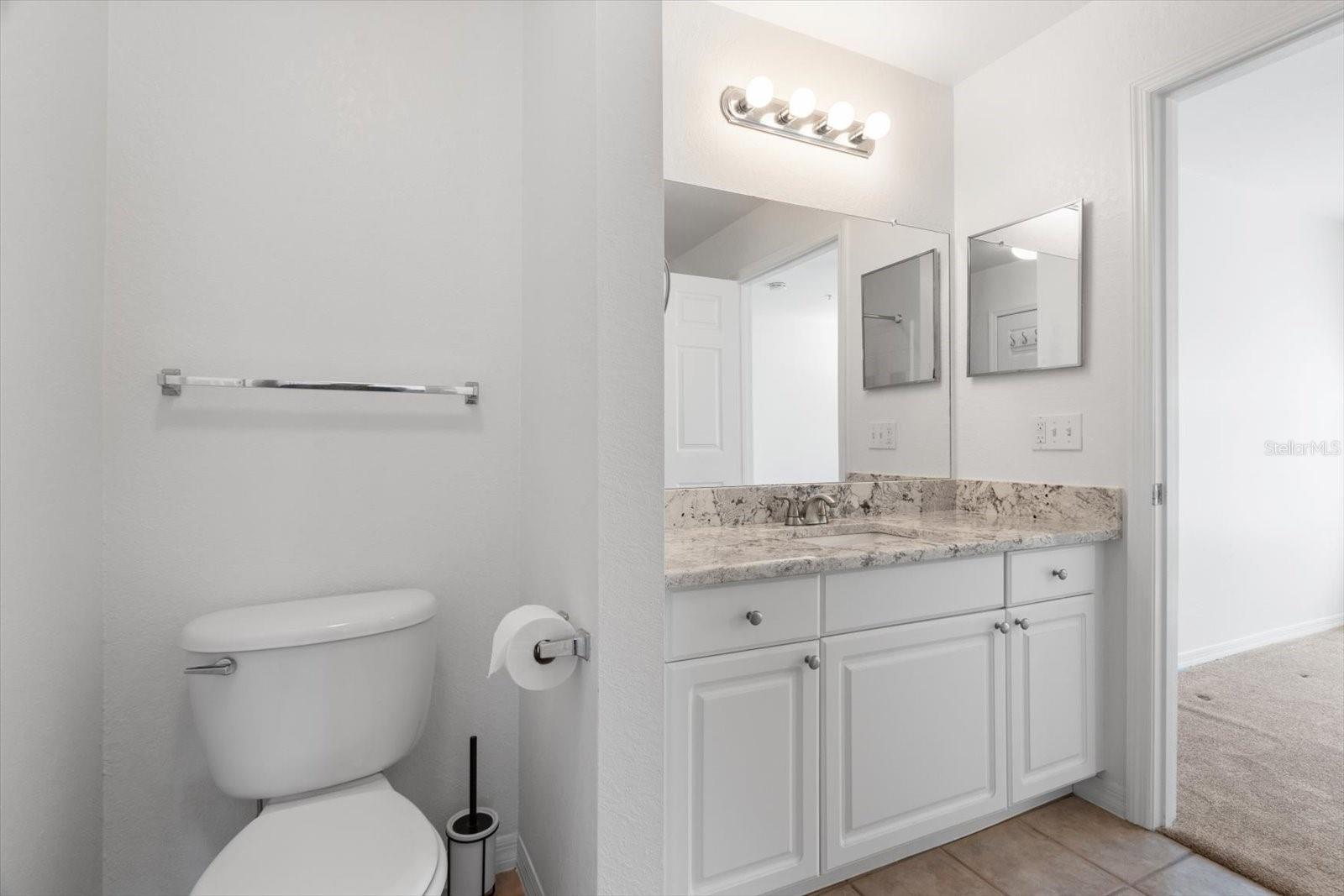 ADMIRALS WALK - Residential