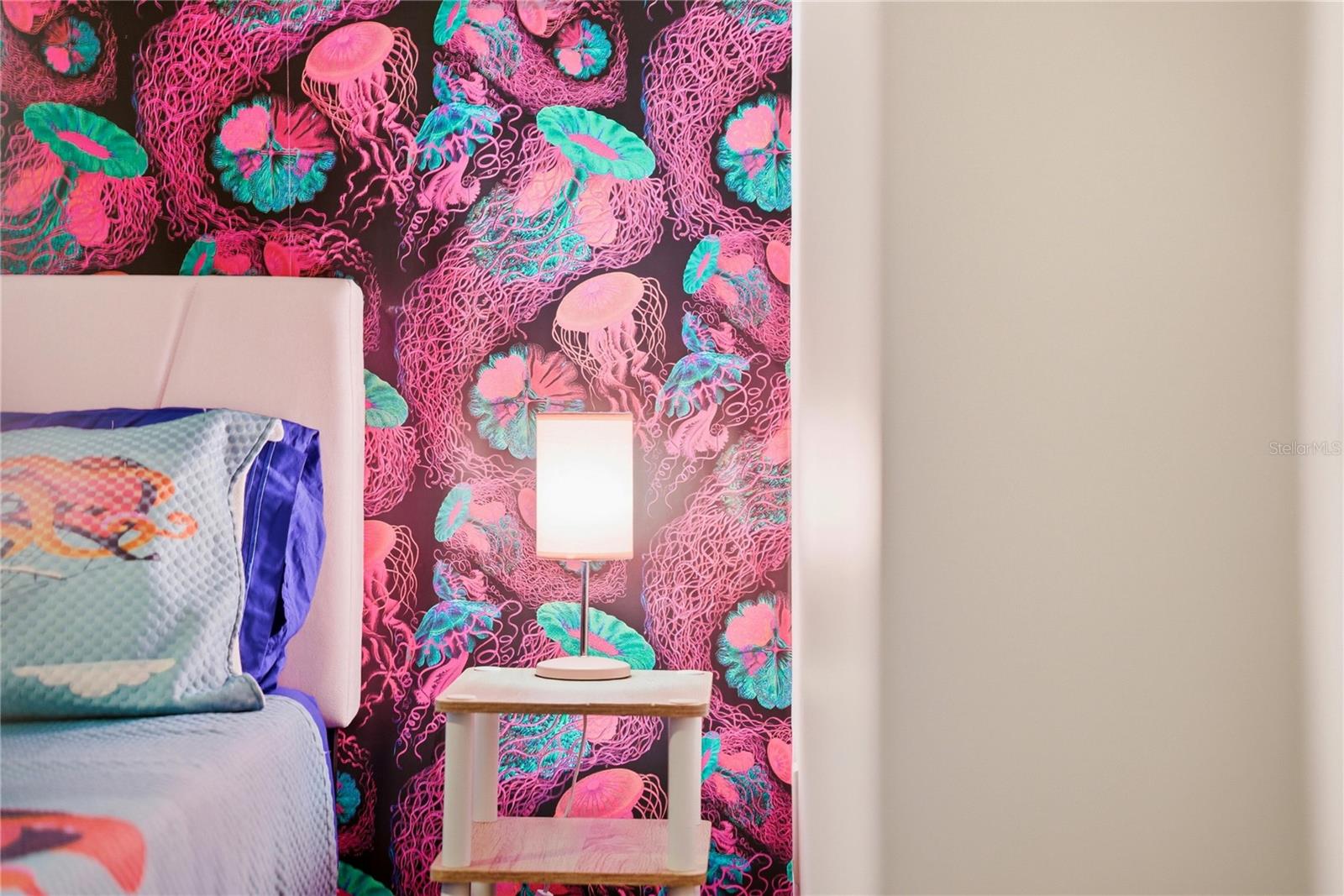 SARASOTA BEACH - Residential Income