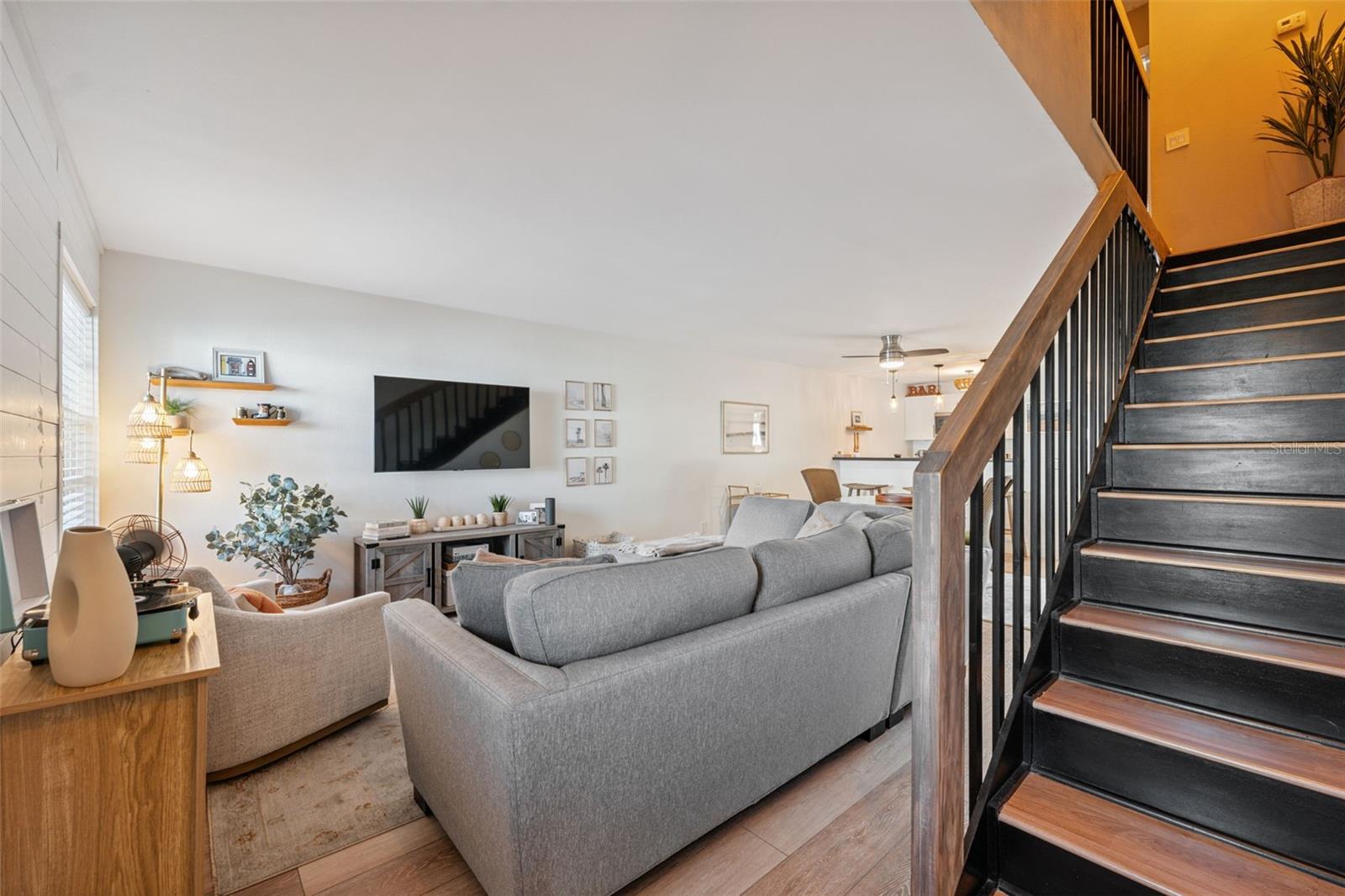 4821 W MCELROY AVENUE D210